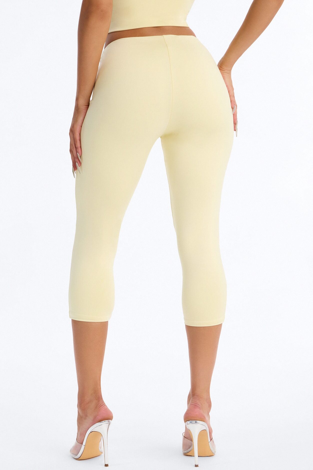 Contour Double Lined Capri Pant - Butter Yellow