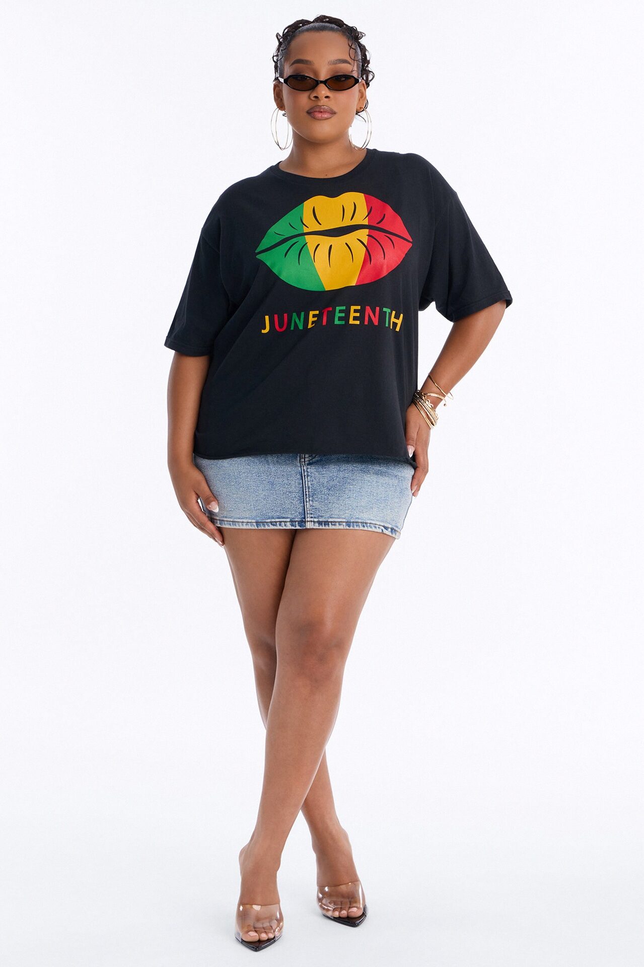 Juneteenth Lips Oversized Tee - Black