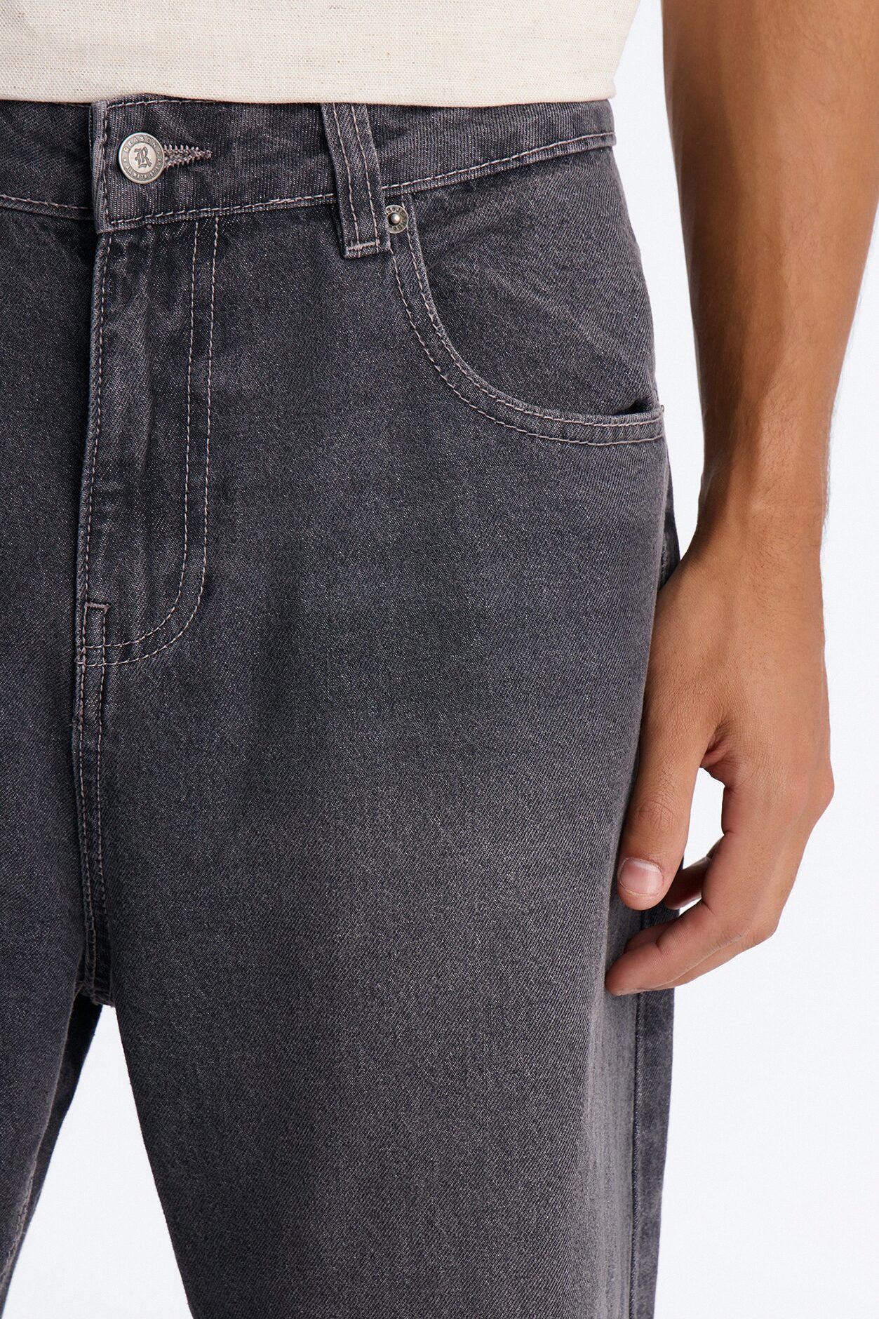 The Base Baggy Jean - Grey