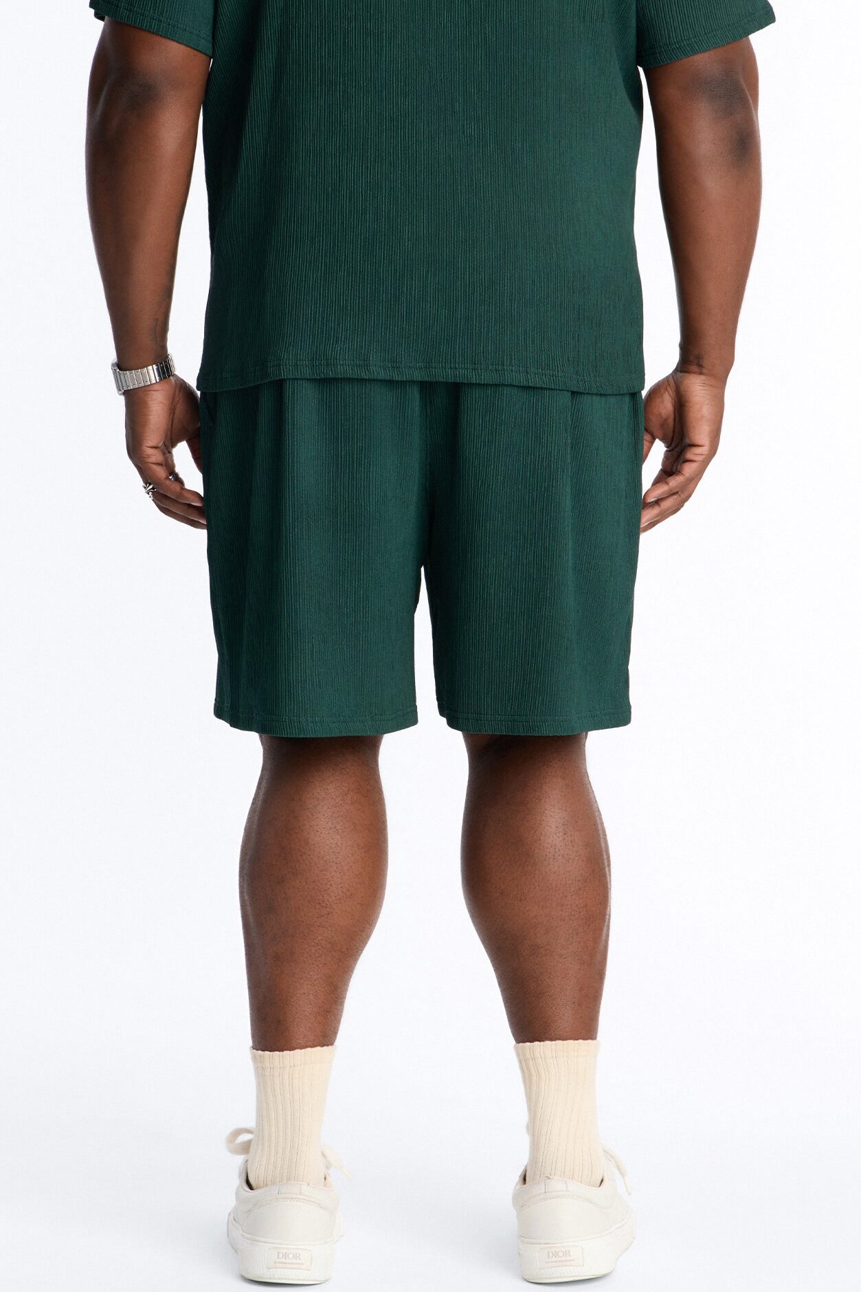 Pure Form Plisse Relaxed Short - Hunter Green