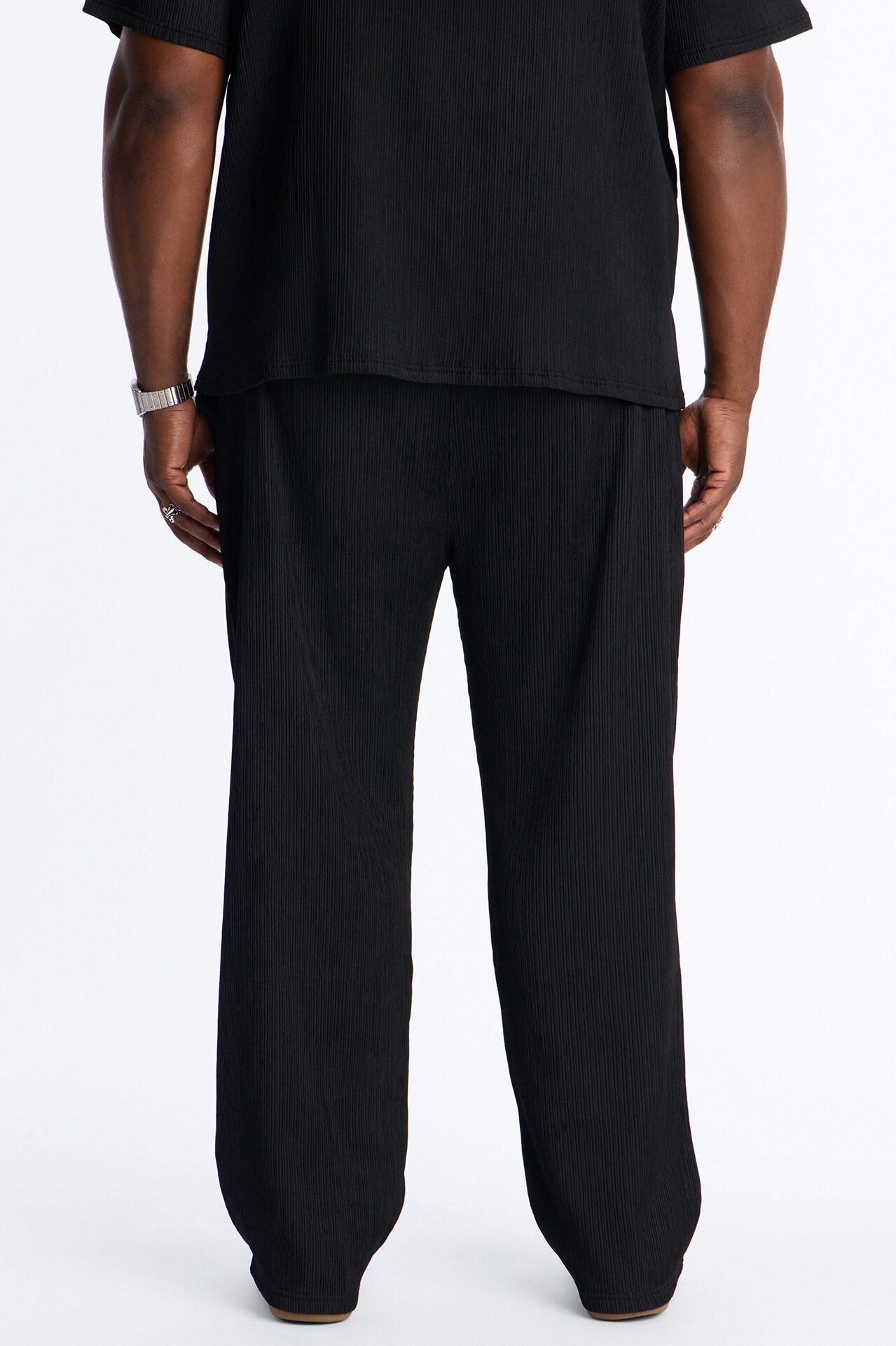 Pure Form Plisse Straight Leg Pant - Black
