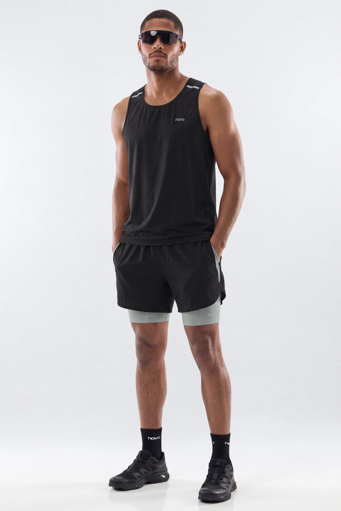 Lightweight Reflective Running Tank - Black