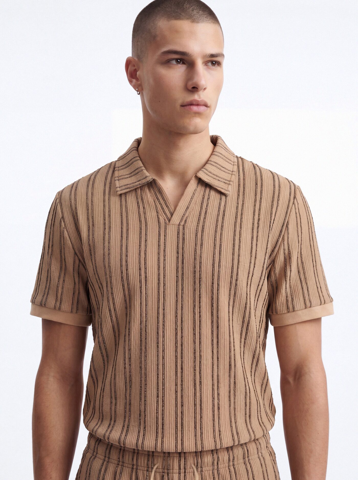 Etched Stripe Polo - LightBrown