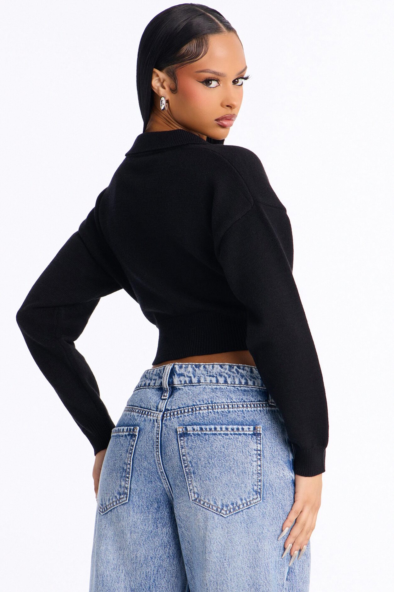 Layla Cropped Pullover Sweater - Black