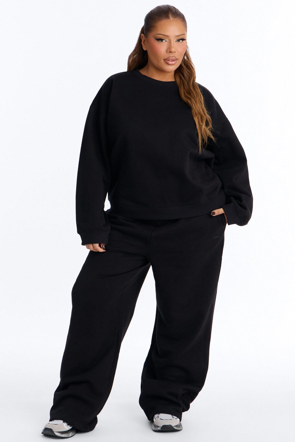 Libby Fleece Straight Leg Sweatpant - Black