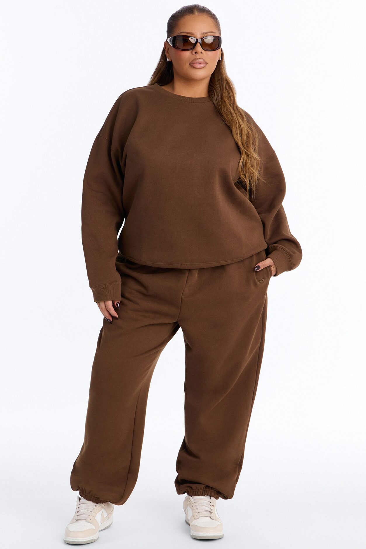 Libby Crew Neck Fleece Sweatshirt - Brown