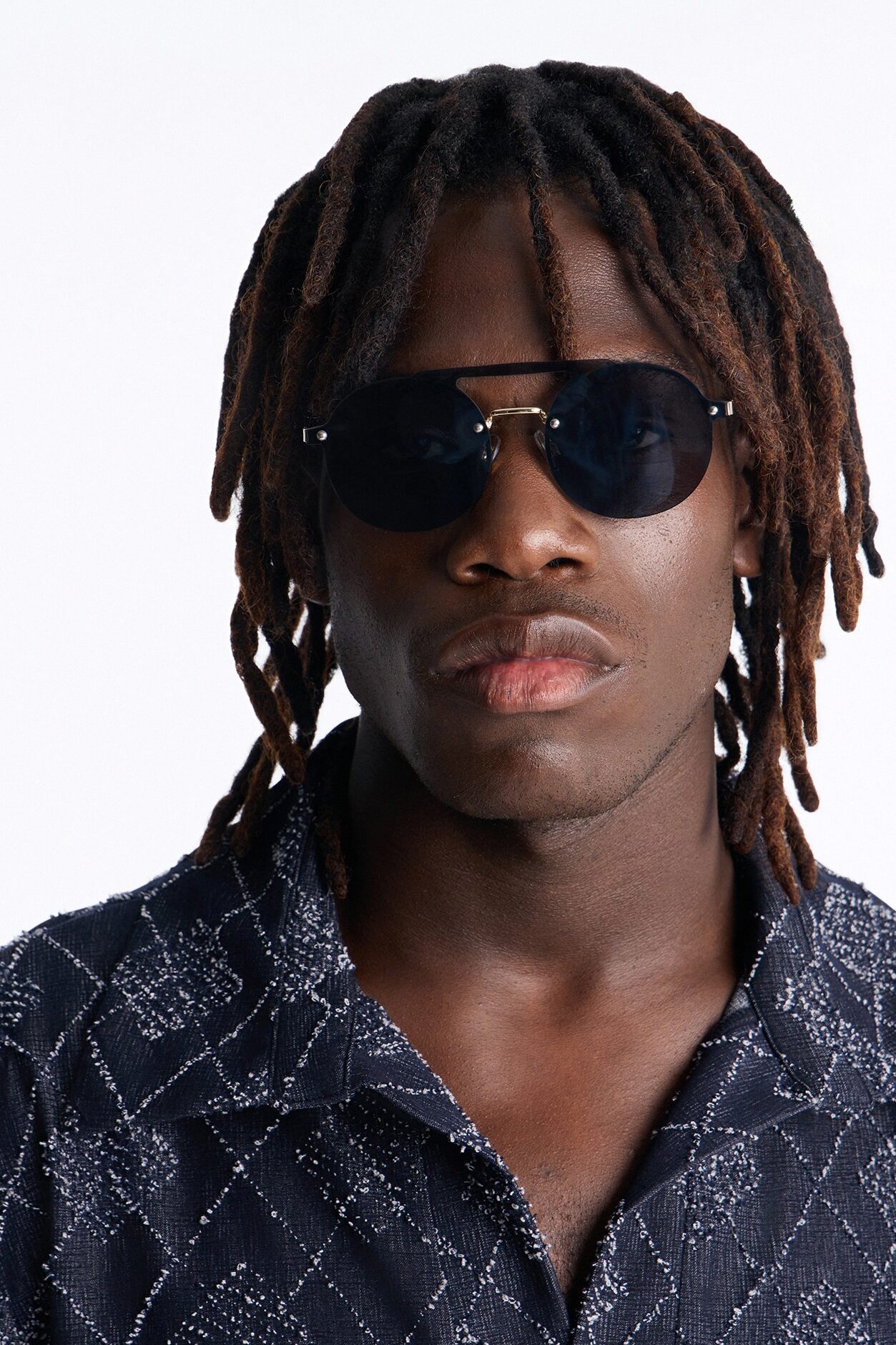 Keep Me Noted Sunglasses - Gold/Black