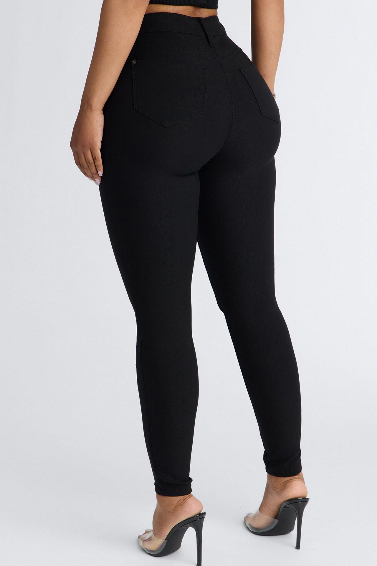 Petite Hyperstretch Skinny Pants - Black