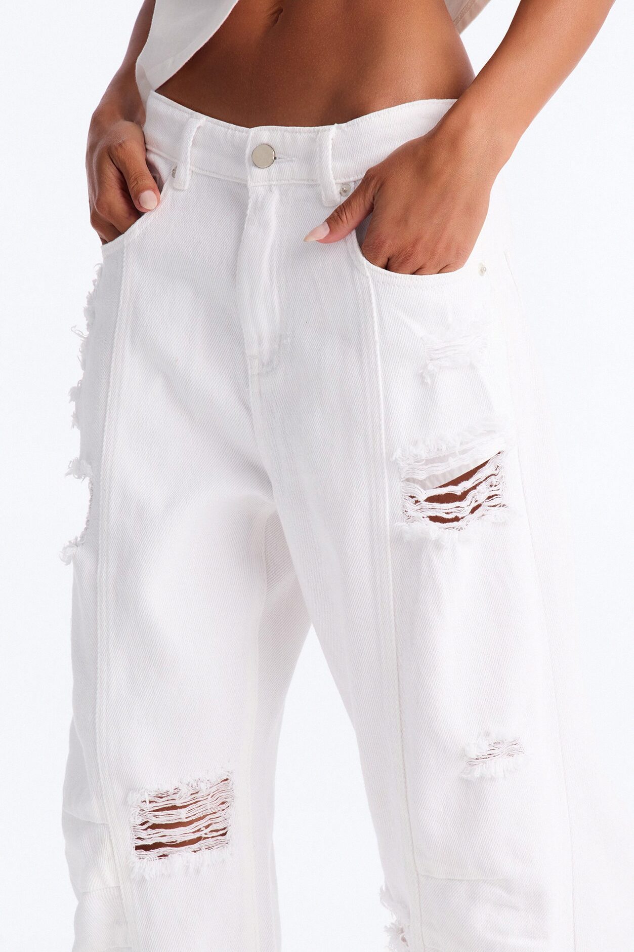New Standard Ripped Barrel Leg Jeans - White