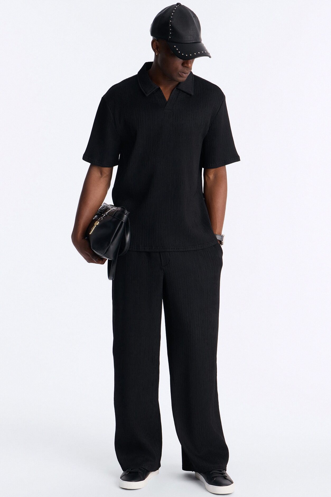Pure Form Plisse Baggy Pant - Black