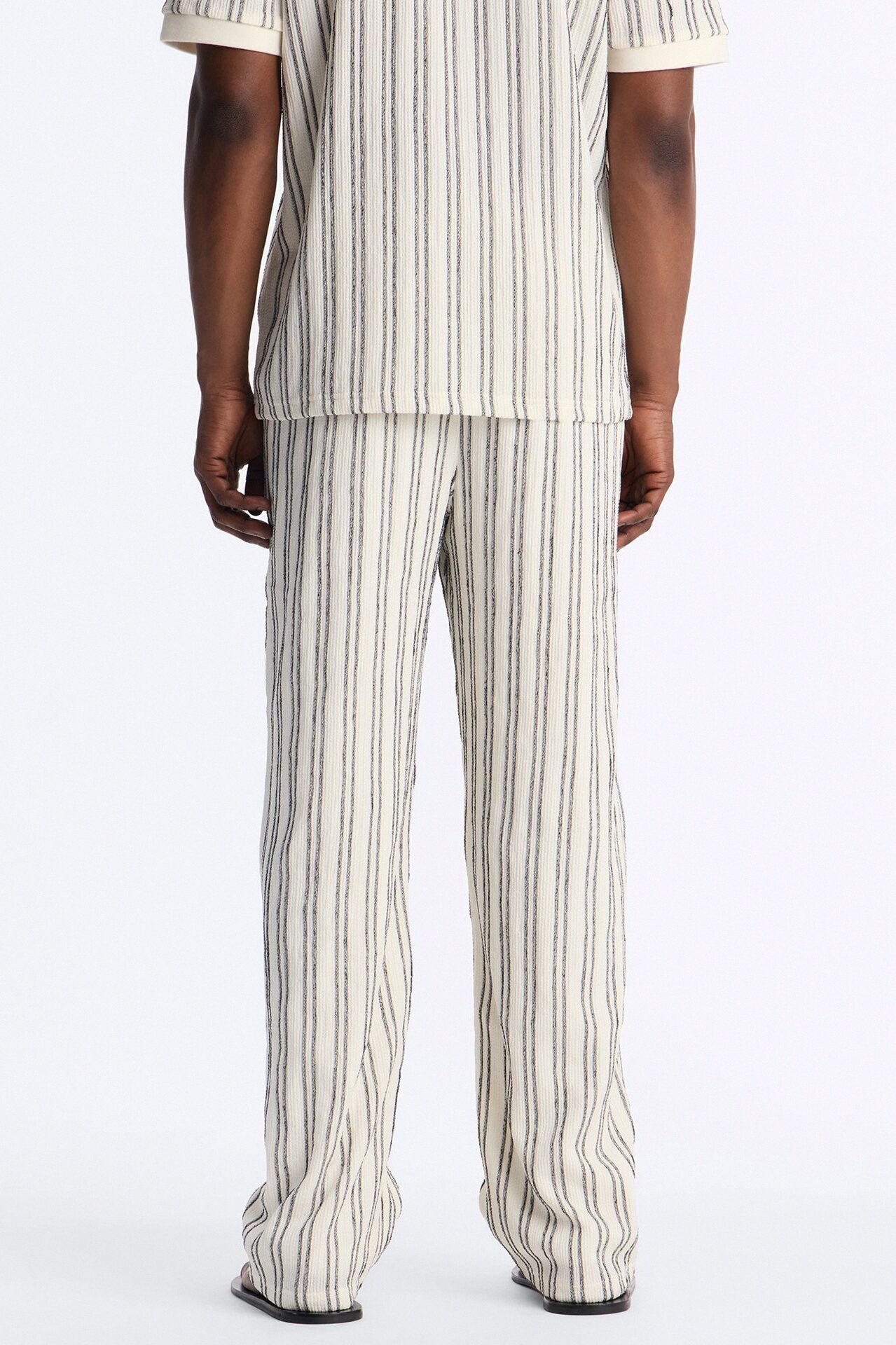 Etched Stripe Relaxed Pant - White/combo