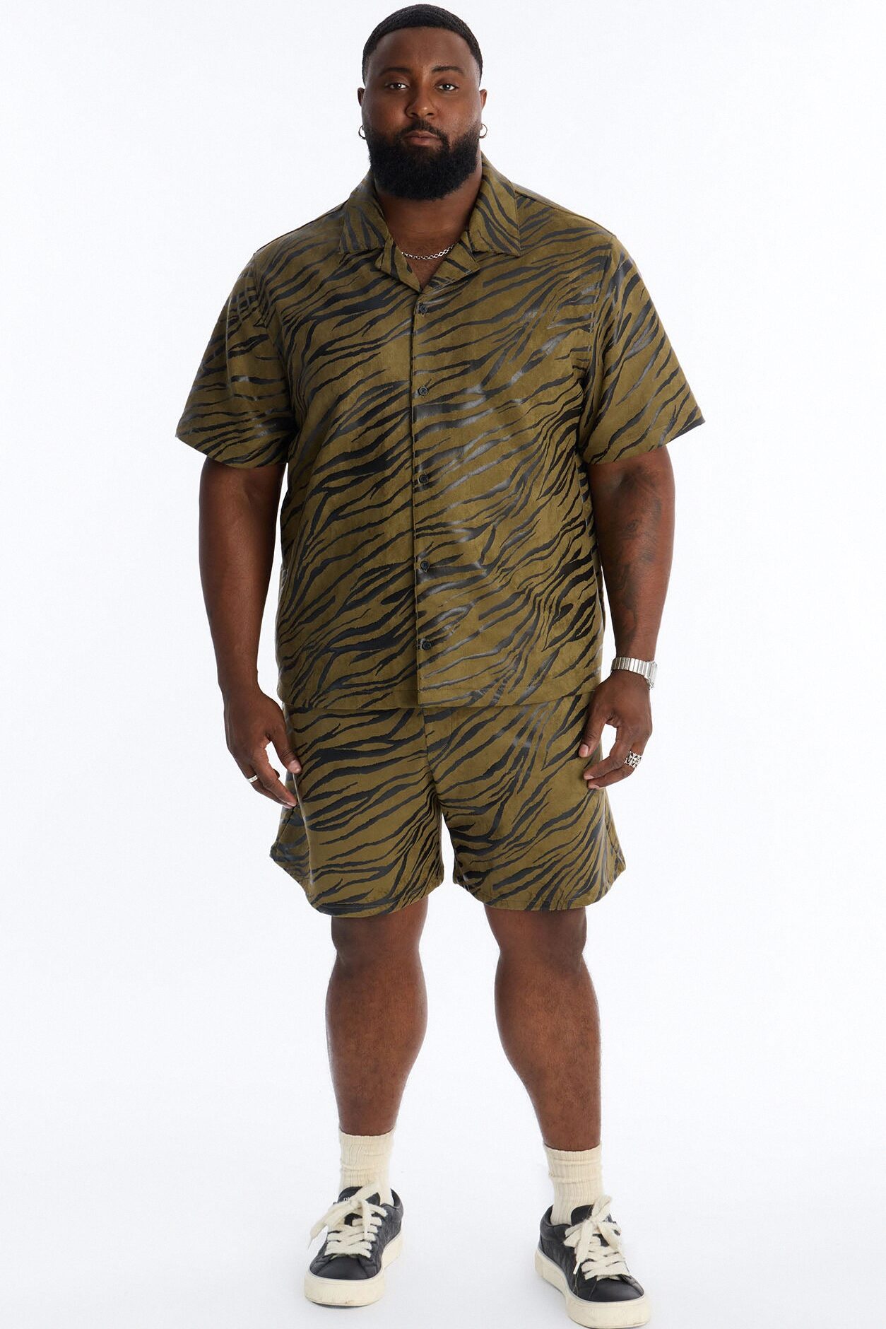 Can't Be Tamed Cuban Collar Button Up Shirt - Green