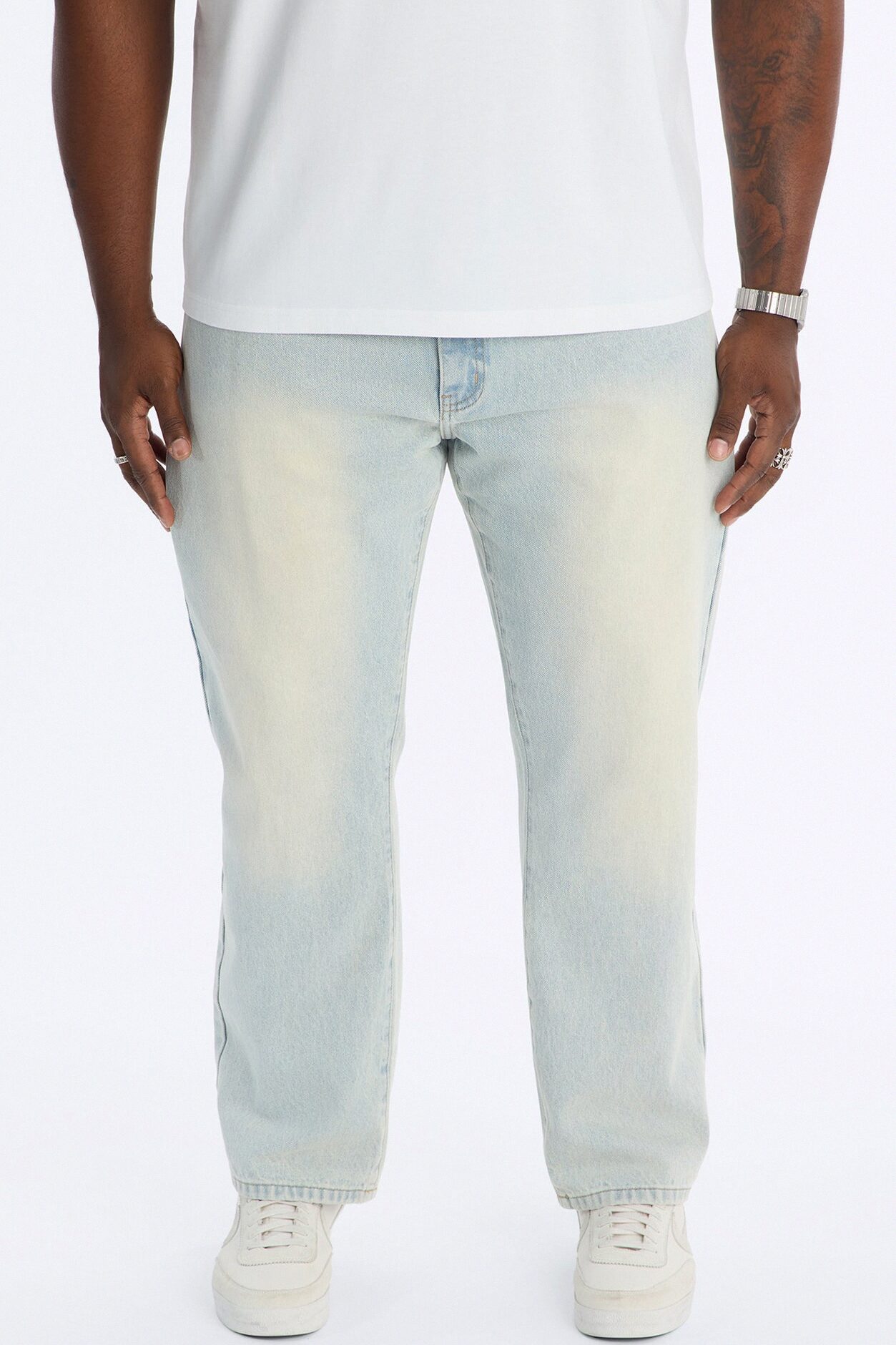 The Staple Straight Jean - Light Wash