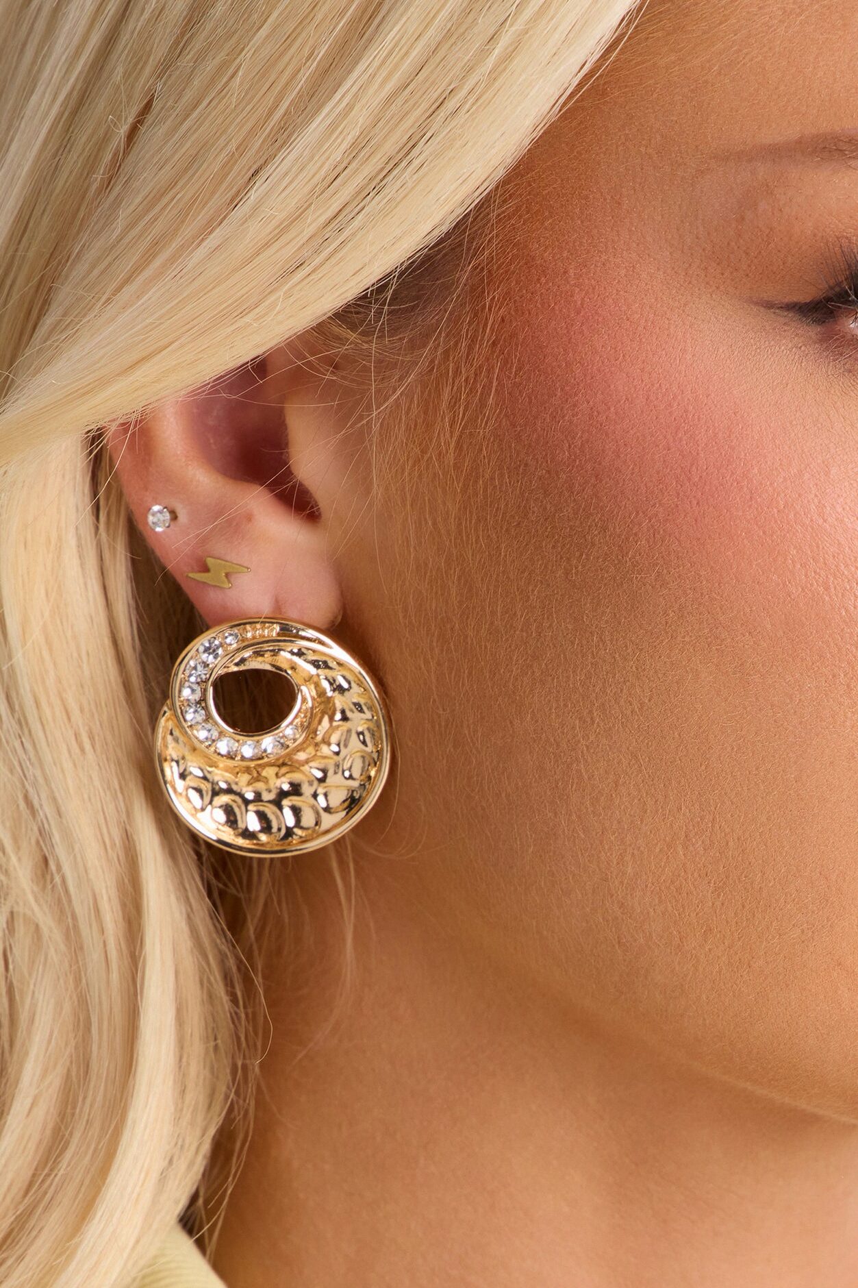Effortless Evening Drop Earrings - Gold