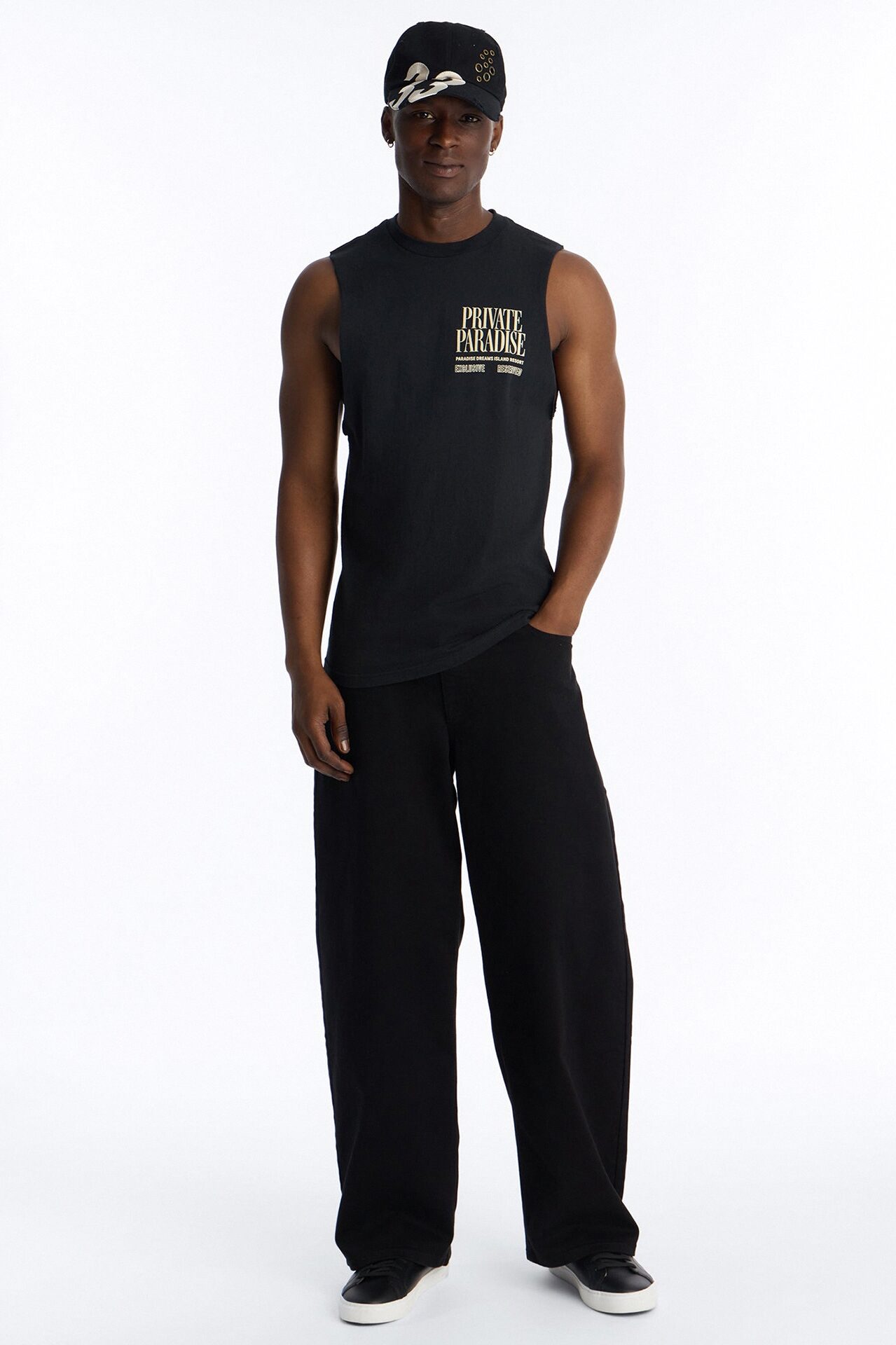 Private Paradise Muscle Tee - Black