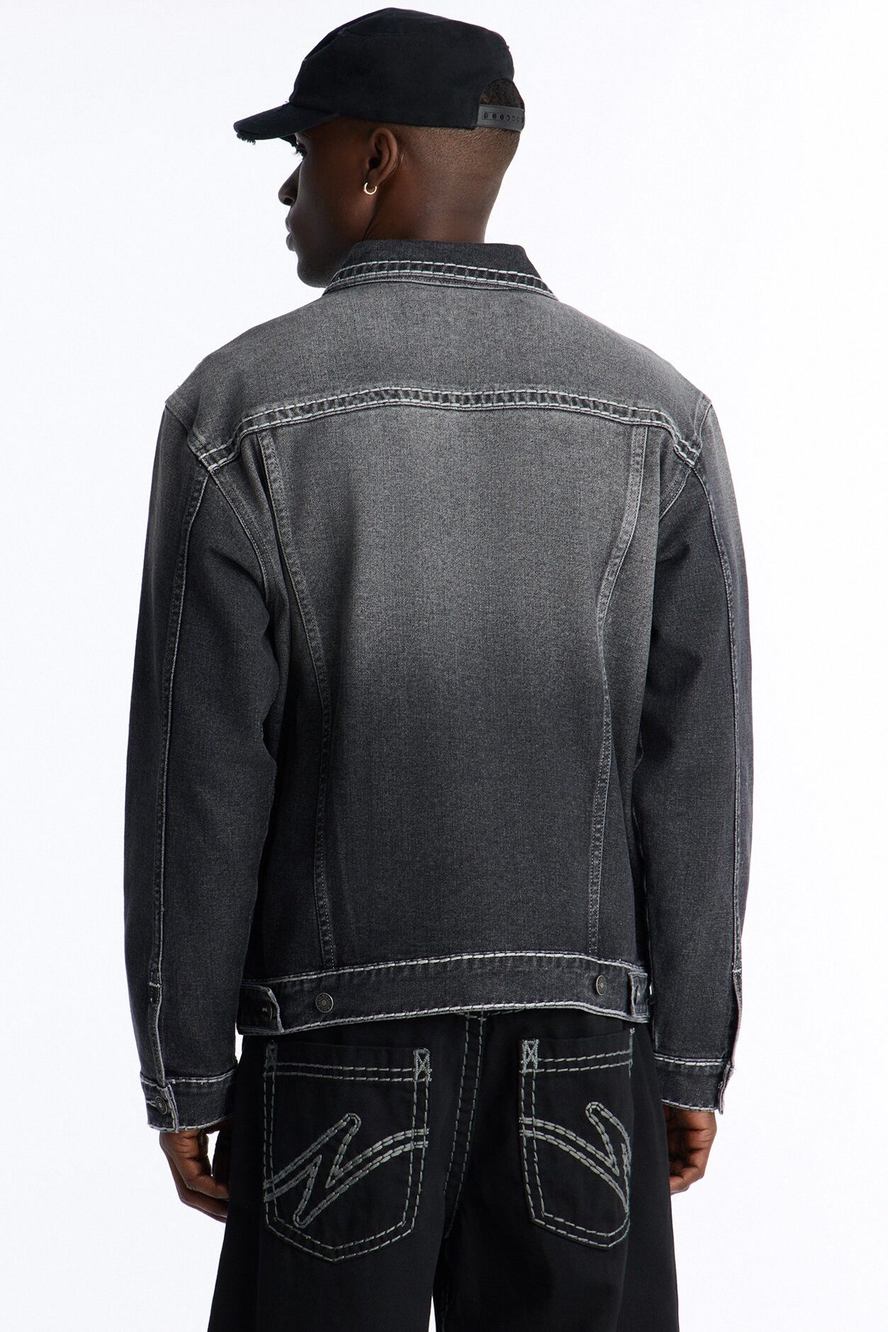Heavy Stitch Denim Trucker Jacket - Black Wash