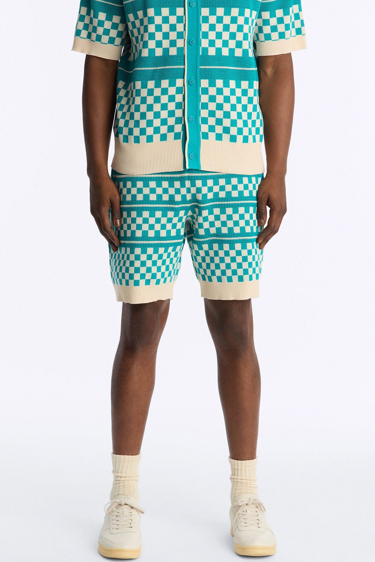 Relaxed Knitted Pawn Checker Short - Teal