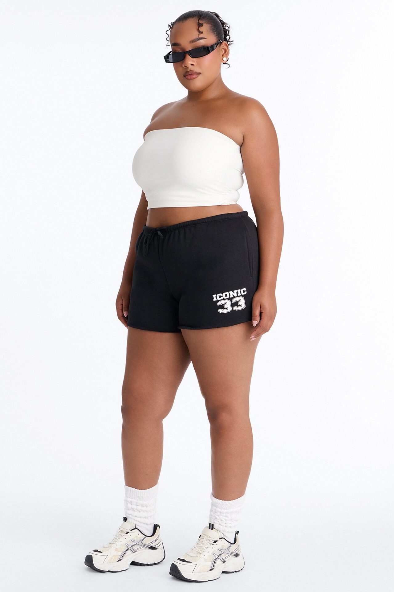 Iconic Washed Short - Black