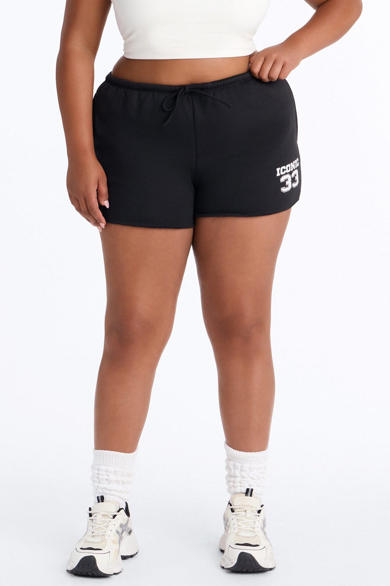 Iconic Washed Short - Black