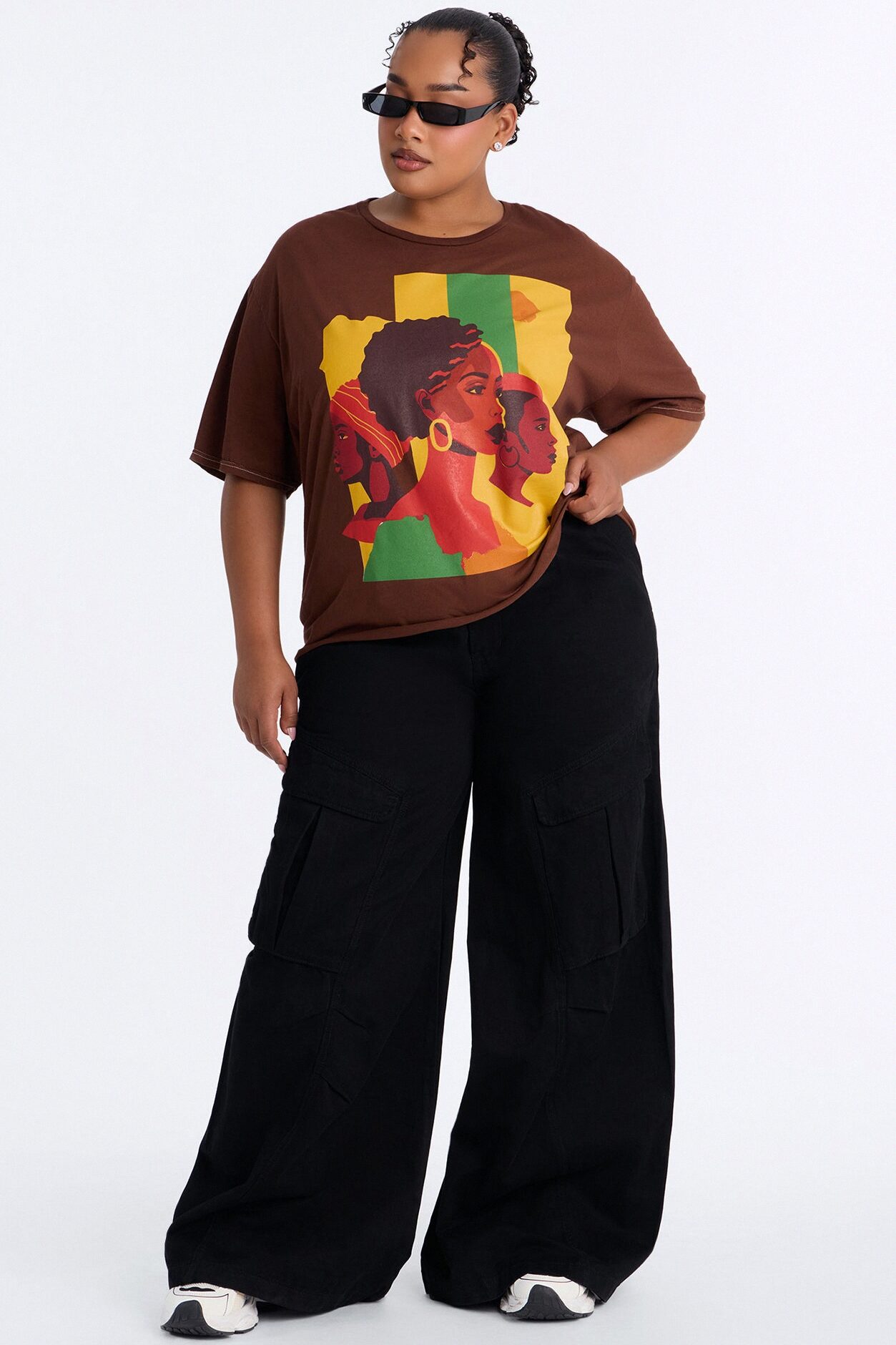 Women Love Oversized Tee - Brown