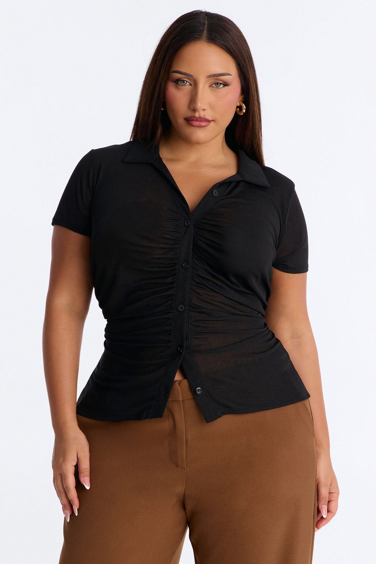 Jenn Textured Button Up Ruched Short Sleeve Shirt - Black