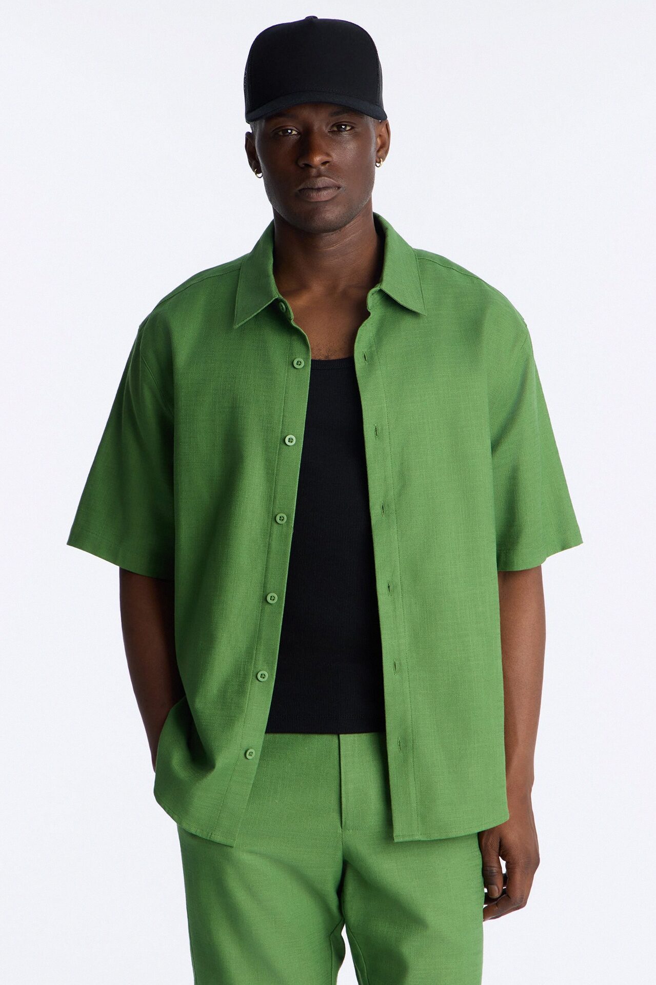 Relaxed Sunward Coast Linen Button Up Shirt - Green
