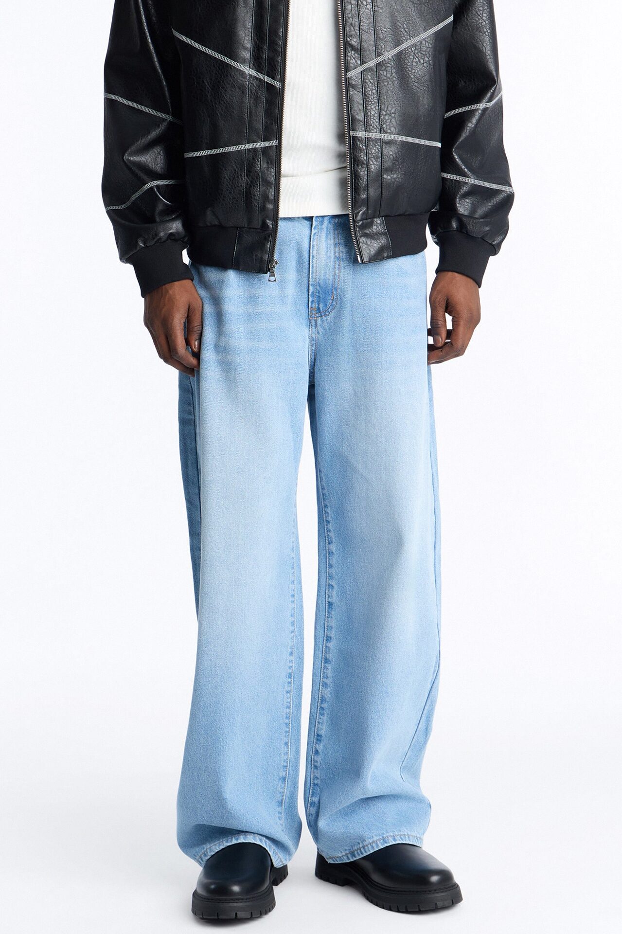 The Weekend Baggy Jeans - Light Blue Wash