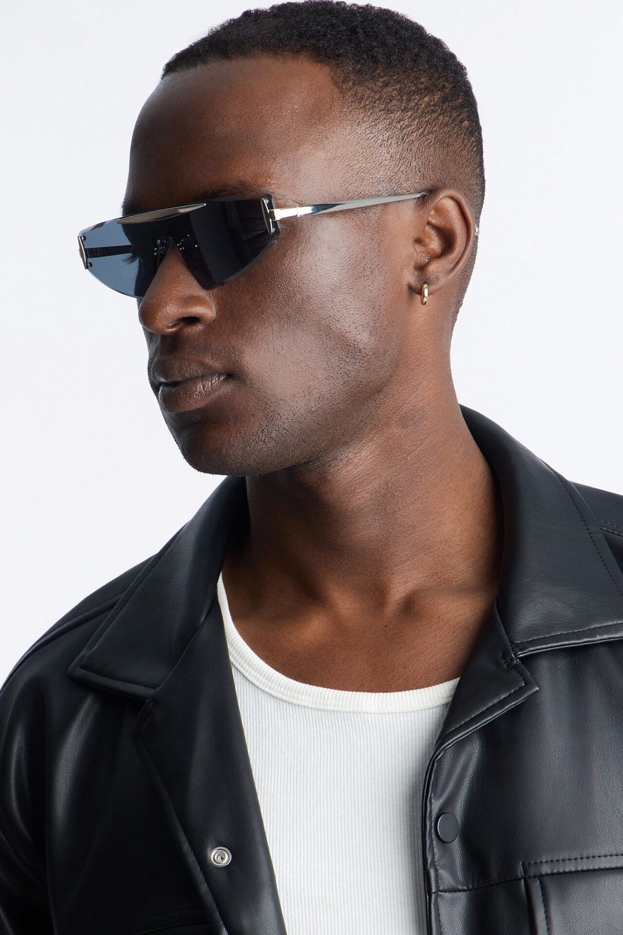 Between The Mirage Shield Sunglasses - Silver/Black