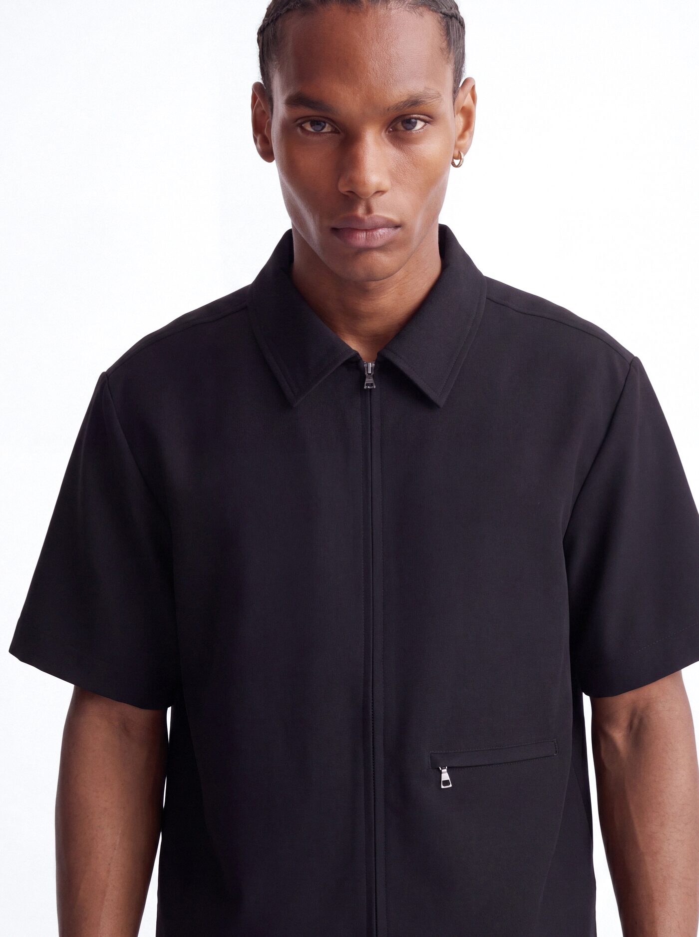 Modern Essential Short Sleeve Zip Collar Shirt - Black