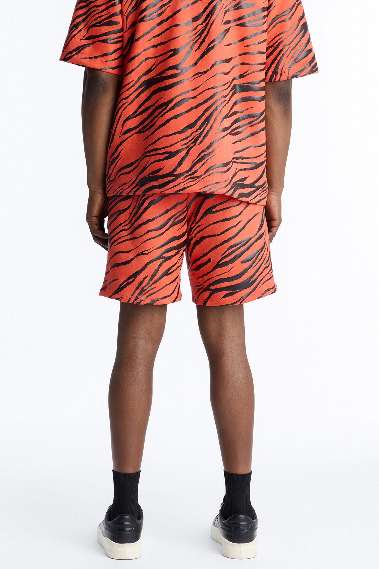 Relaxed Can't Be Tamed Short - Orange
