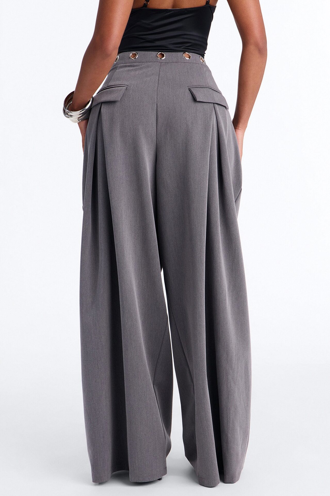 Magnolia Mid Rise Wide Leg Hardware Trouser - Charcoal