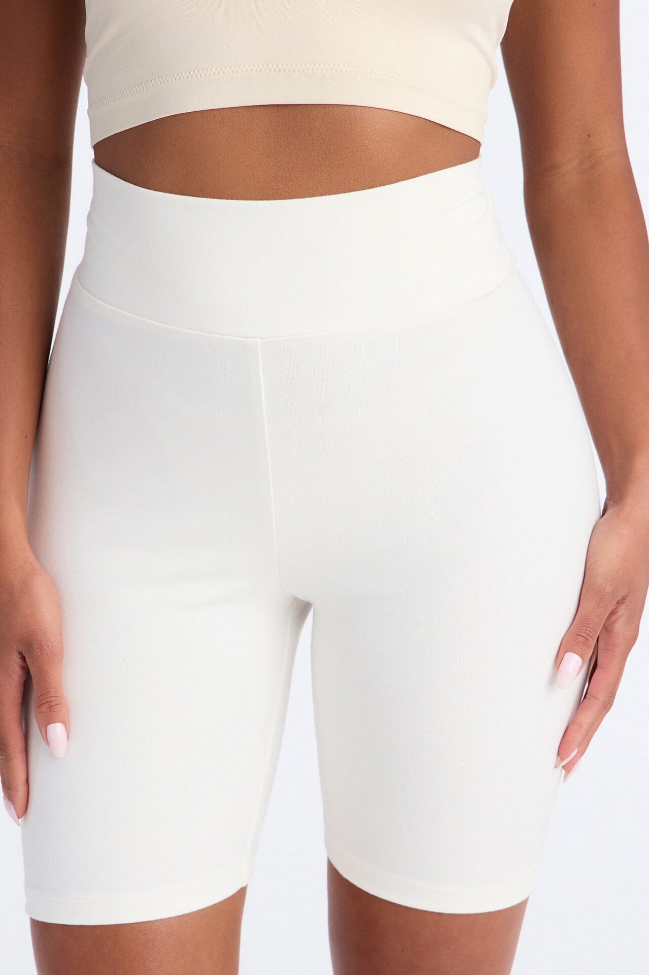 Quinn High Rise Everyday Cotton Biker Short 7″ - White