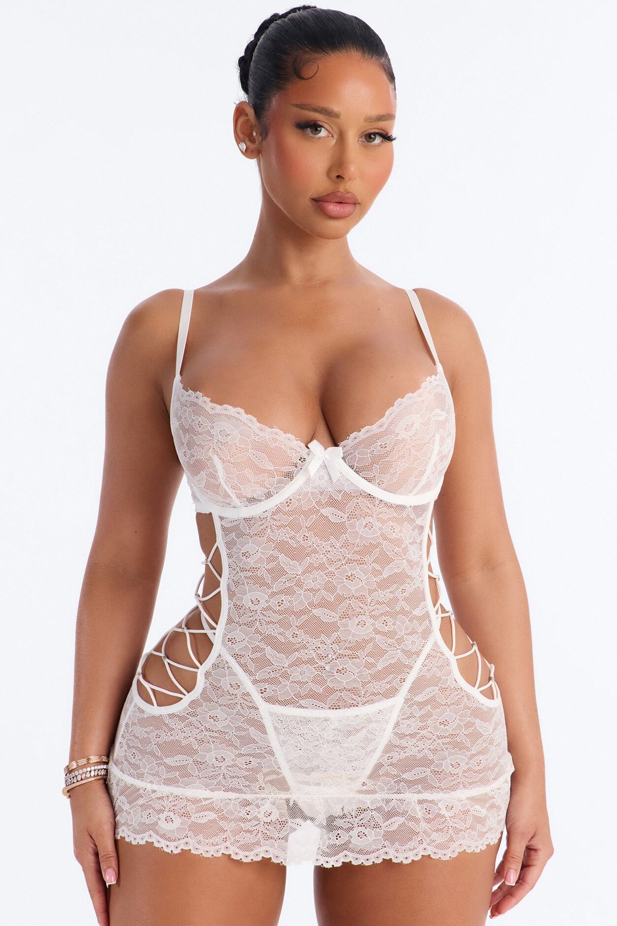 Delicate Lace Fantasy Underwire Babydoll - White