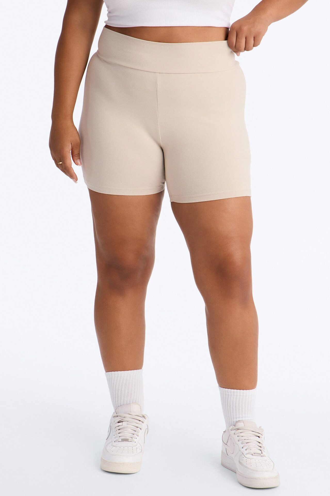 Quinn Mid Rise Everyday Cotton Biker Short 5″ - Stone