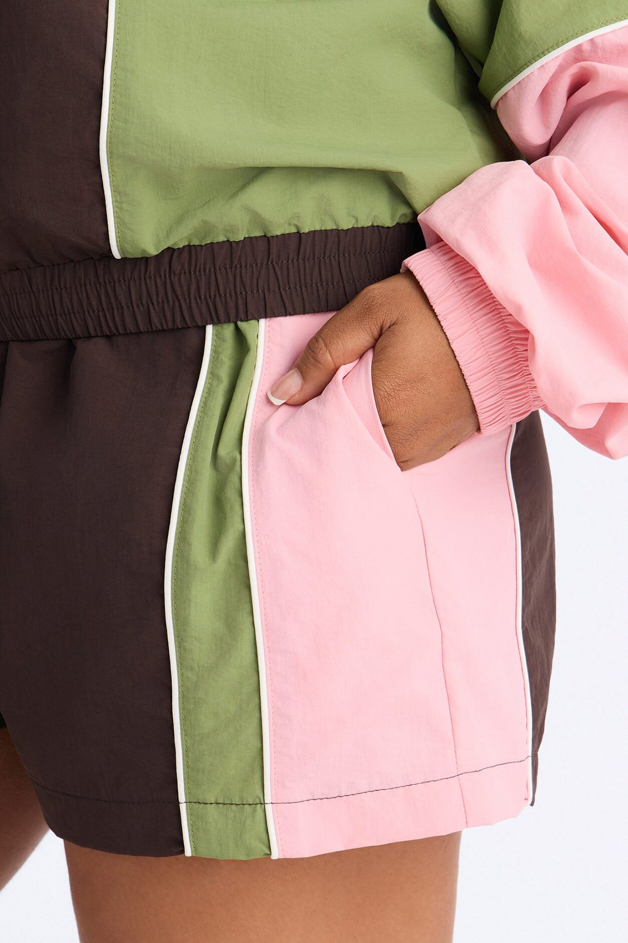 With It Windbreaker Short Set - Brown/combo