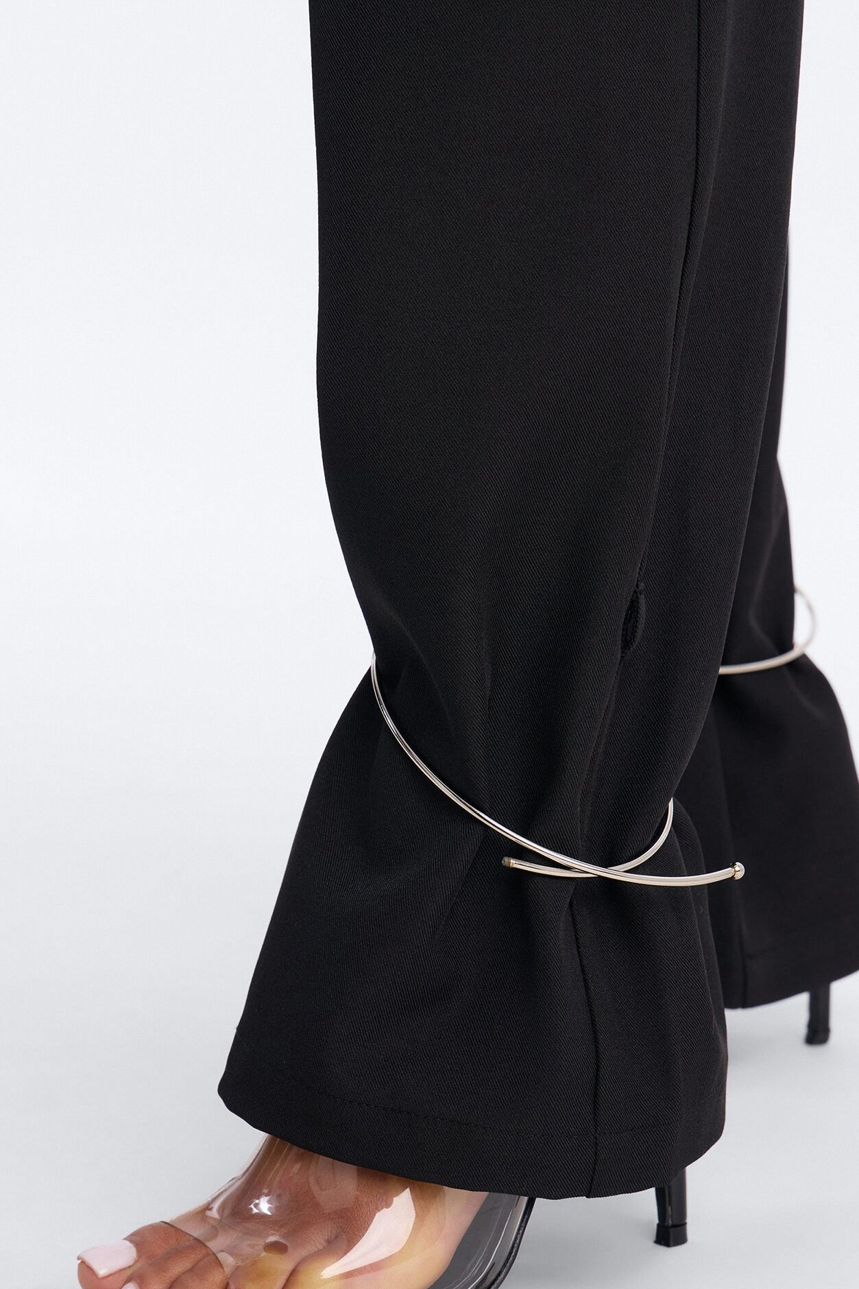 Guiliana Metal Cuffed Straight Leg Trouser - Black