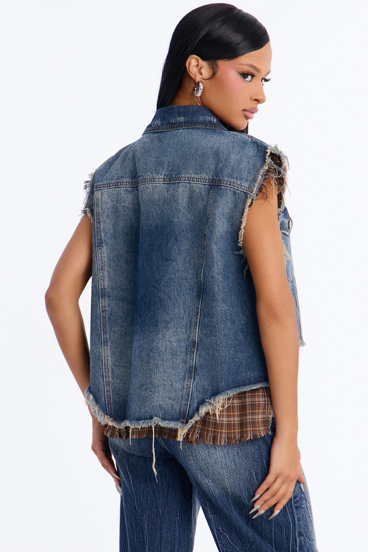 Back Alley Frayed Grunge Denim Vest - Medium Wash