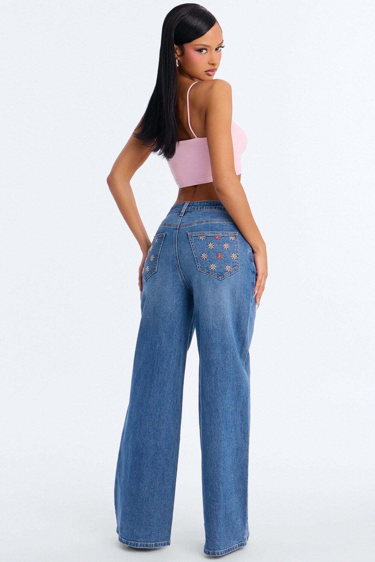 Petal Pocket Embroidered Straight Leg Jeans - Medium Wash