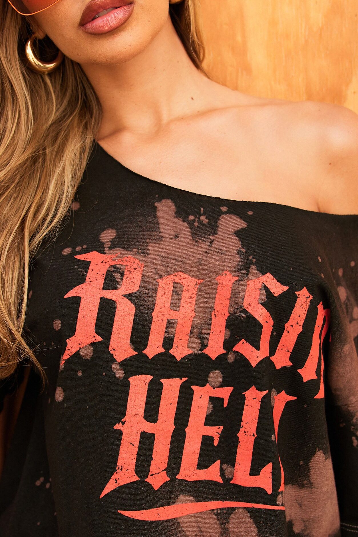 Raisin' Hell Bleach Washed Off Shoulder Tee - Black
