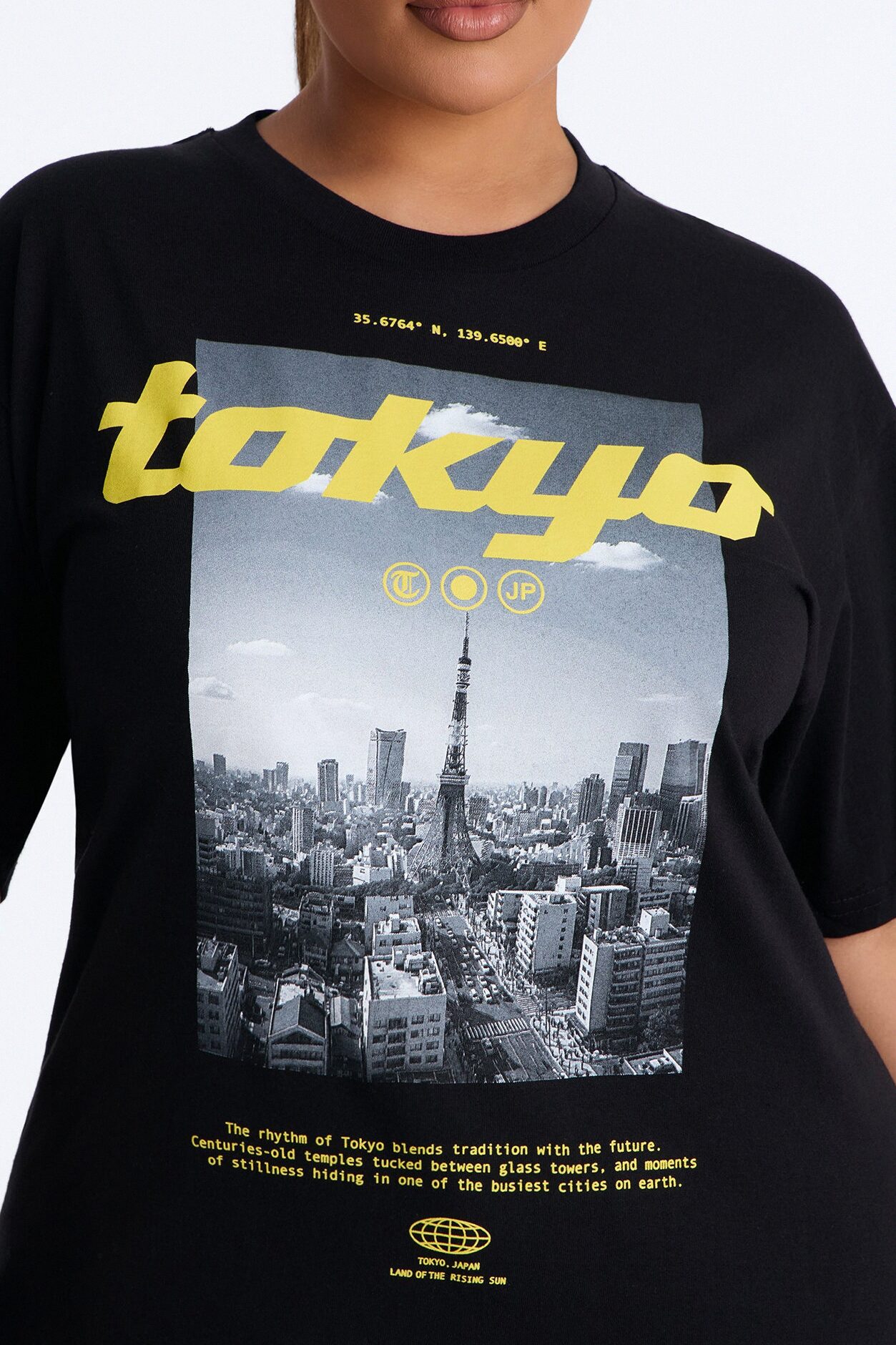 Tokyo Bound Oversized Tee - Black