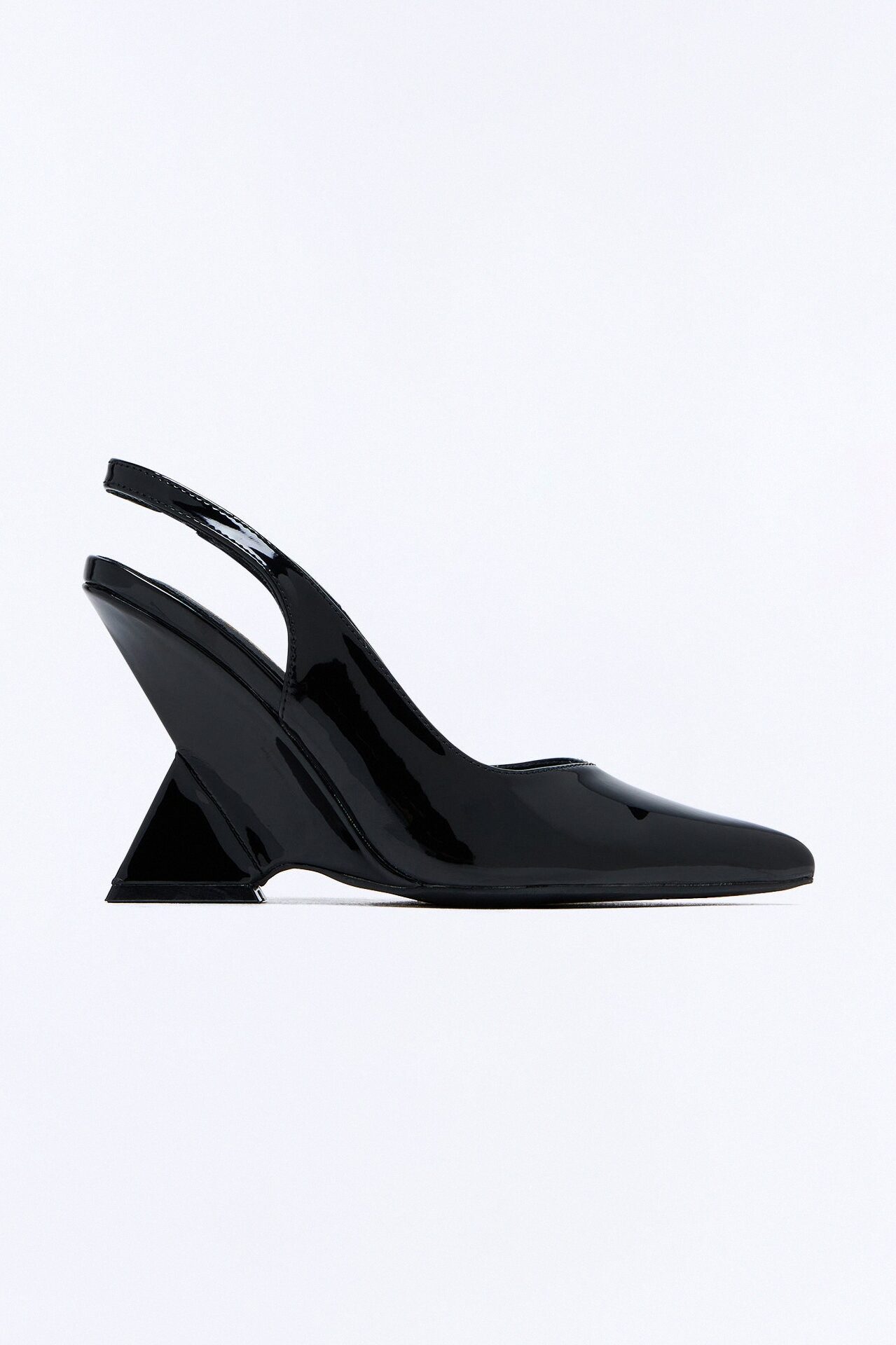 Prelude Slingback Wedge Pumps - Black