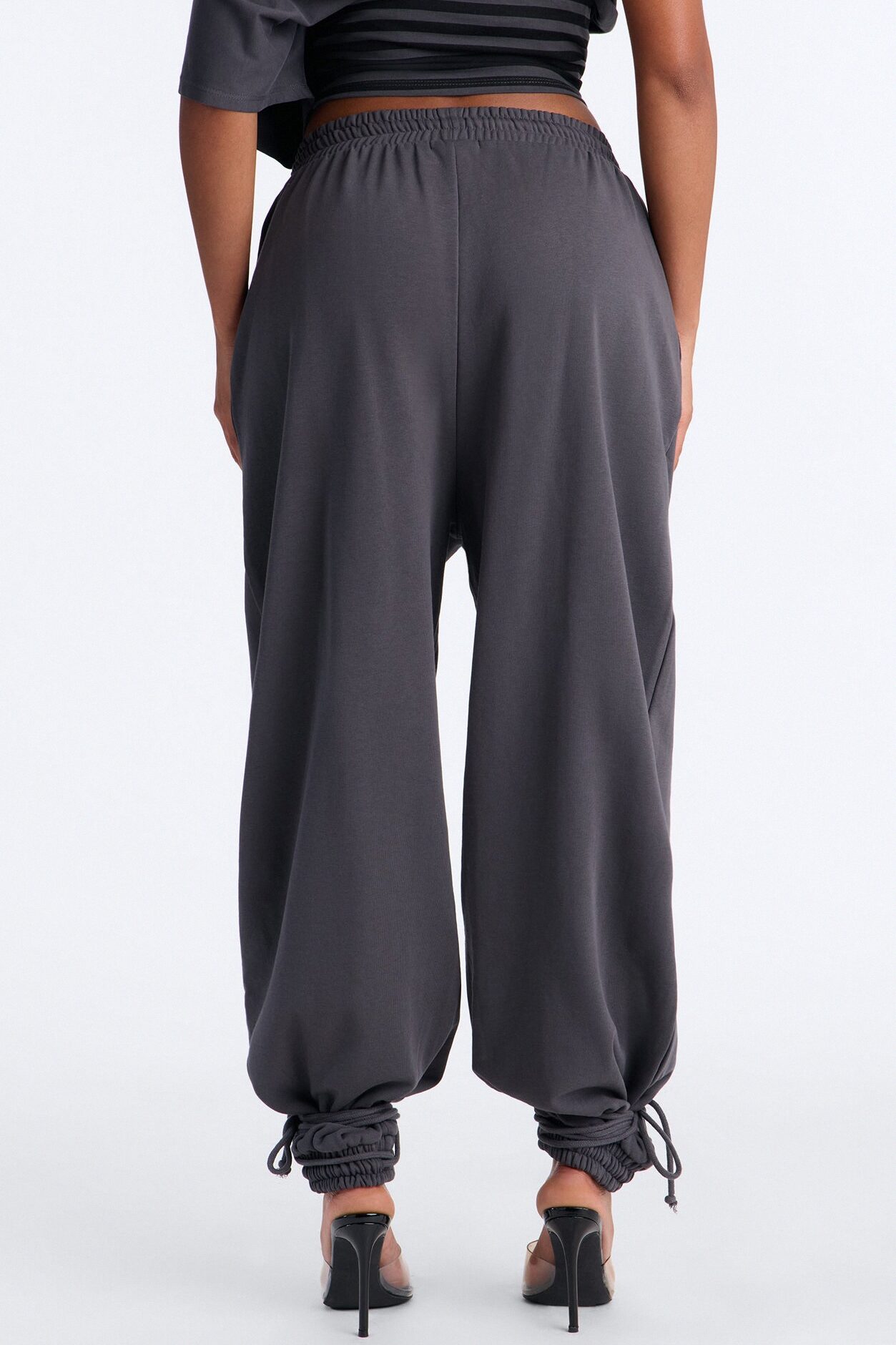 Alexa Jogger - Charcoal