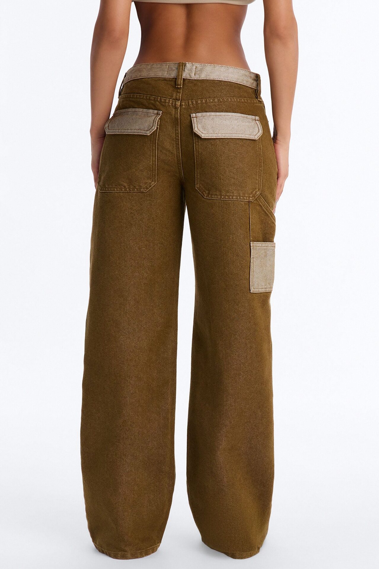 The Cold Shoulder Shiny Denim Jeans - Brown