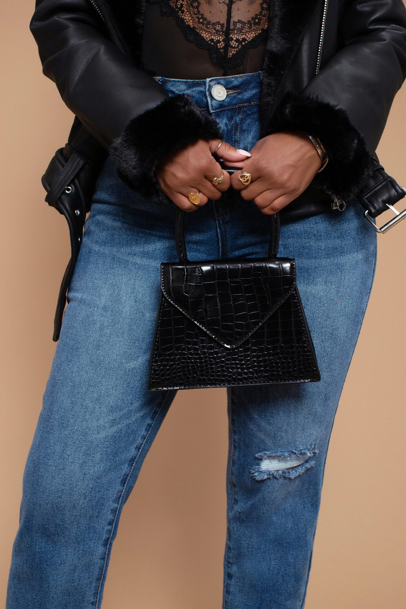 All Corners Trapeze Bag - Black