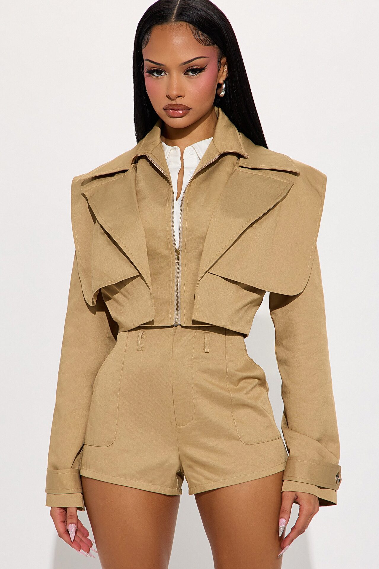 On A Ride Trench Jacket And Short Set - Khaki