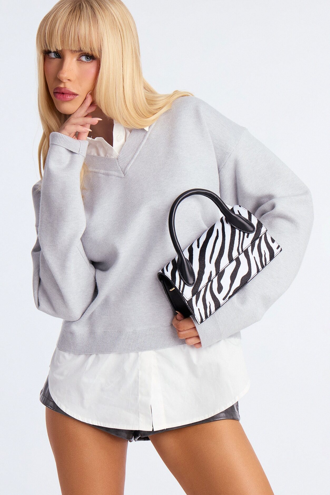 Join The Club Set-In Poplin Sweater - Grey/combo