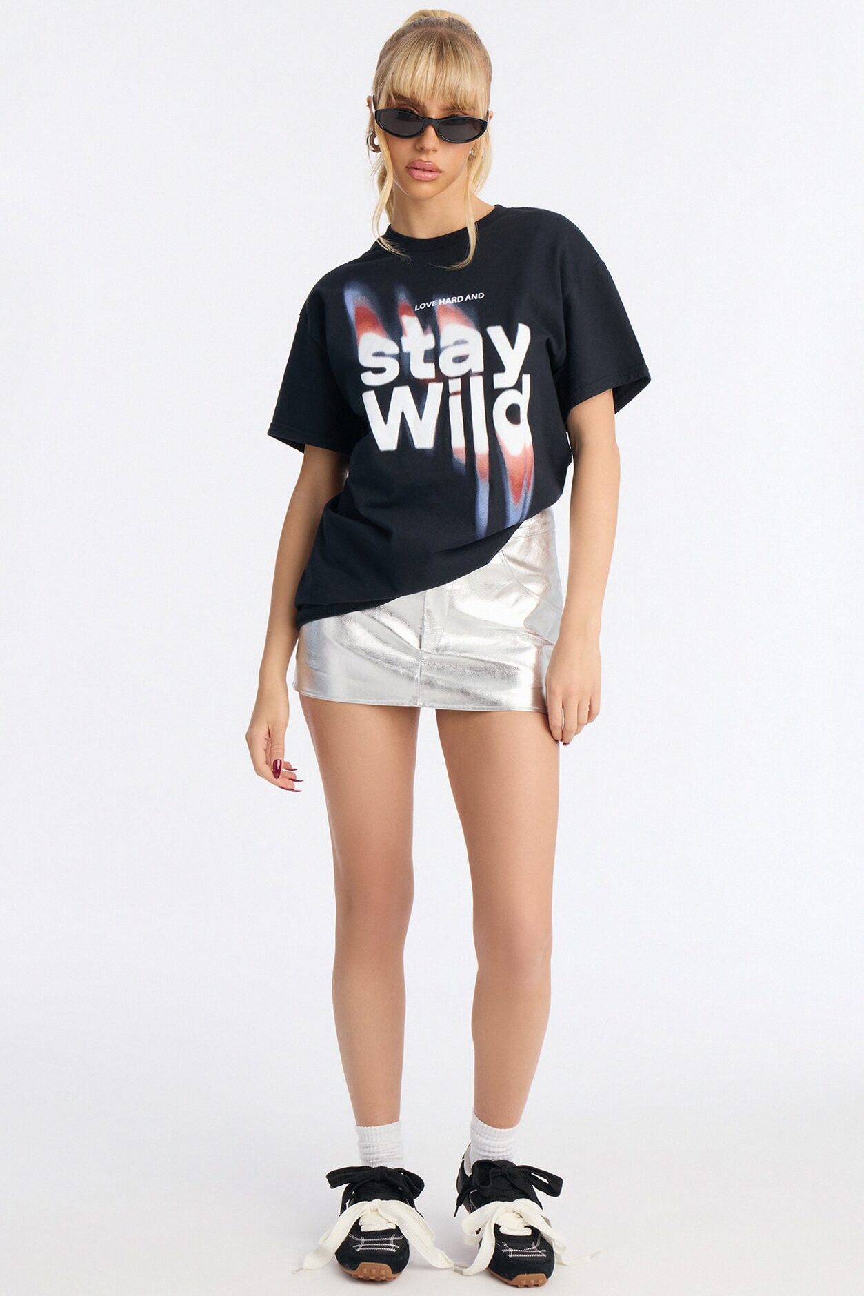 Stay Wild Oversize Tee - Black