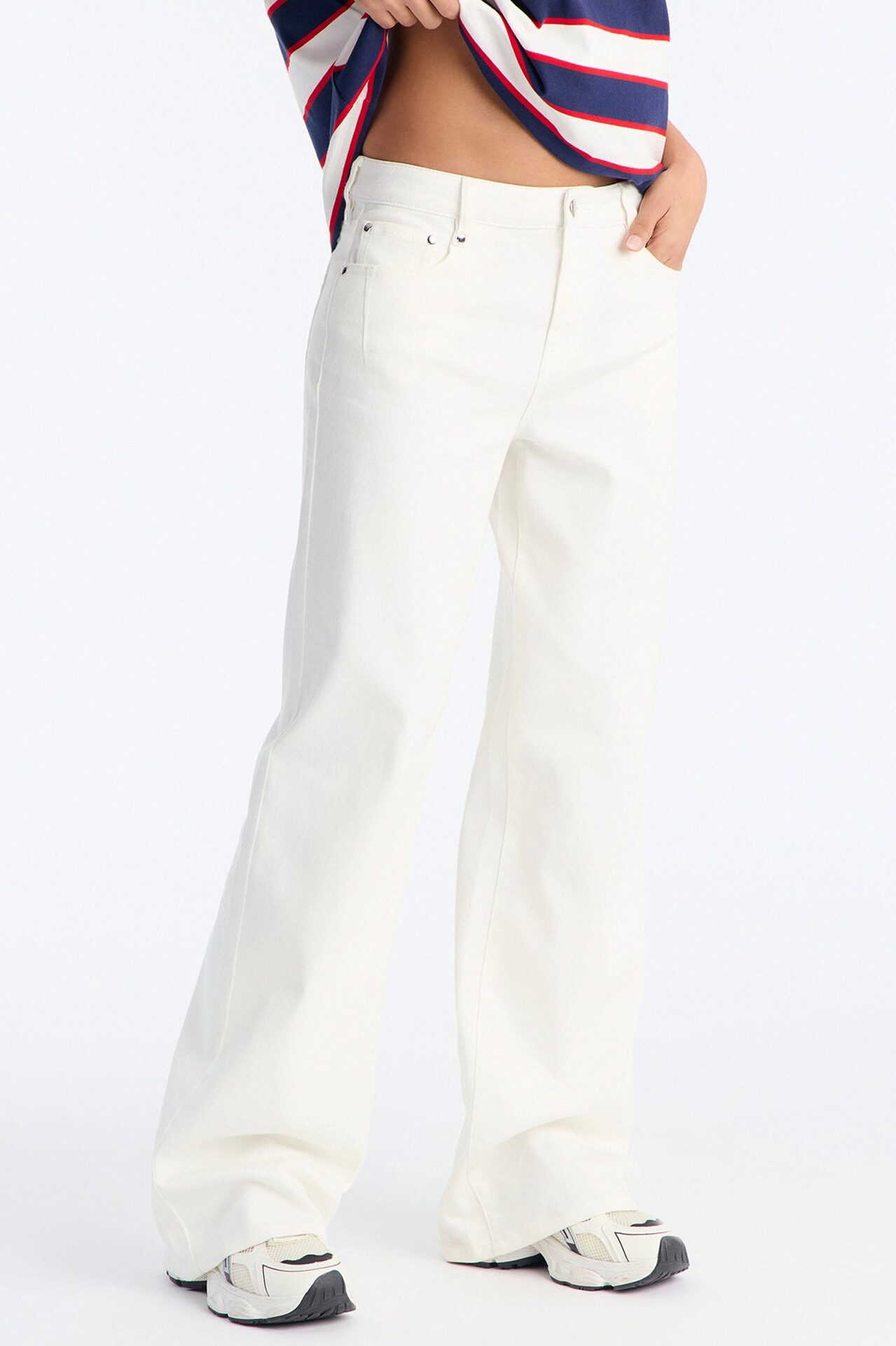 Santorini Studded Stretch Wide Leg Jeans - White
