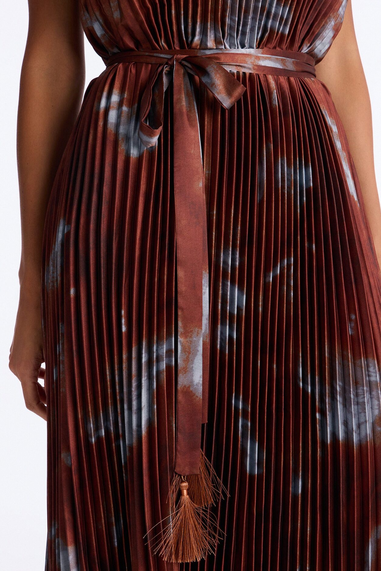 Flirting Plisse Maxi Dress - Brown/combo