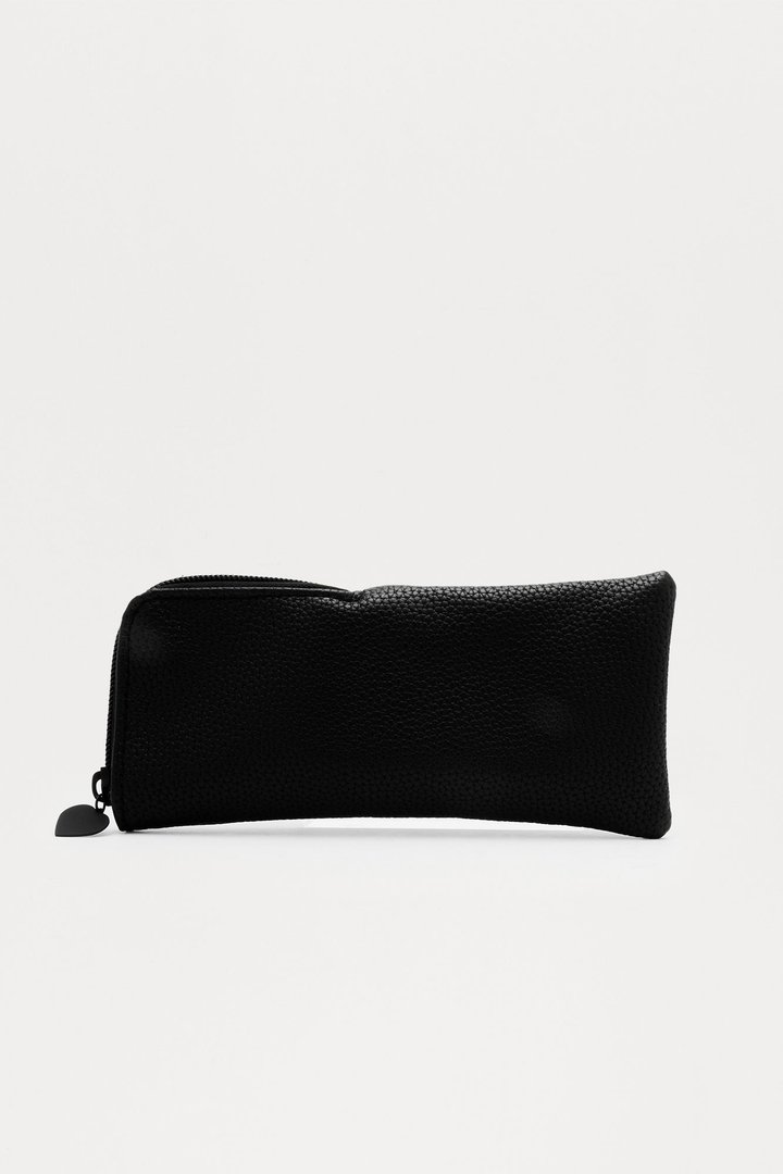 Plum Sunglasses - Black